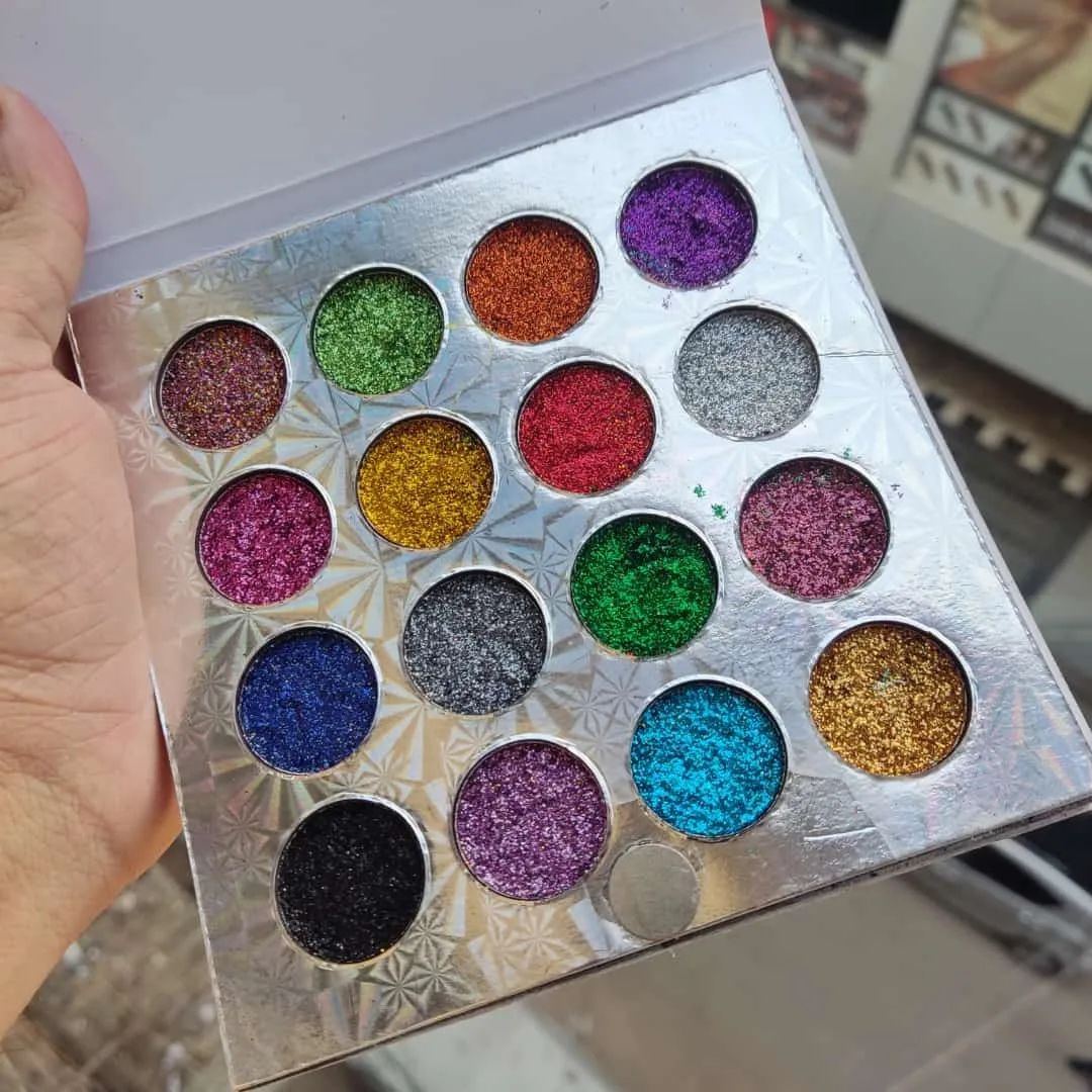 16 Color Glitter Makeup Palette