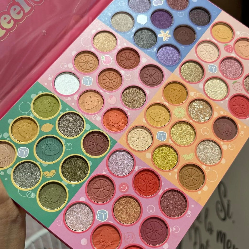 IGOODCO- 54 Colors Matte & Shimmer Multicolor Eyeshadow Palette