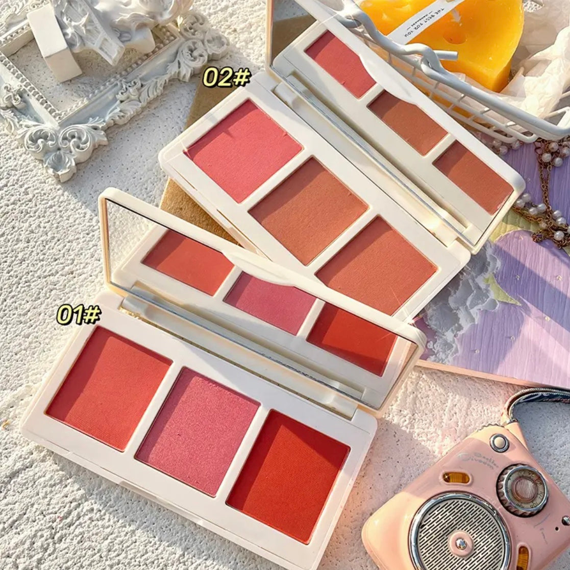 3 Colors Kawaii Gorgeous Blush Palette