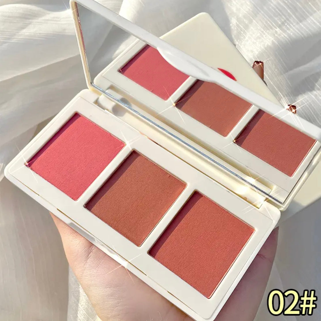 3 Colors Kawaii Gorgeous Blush Palette