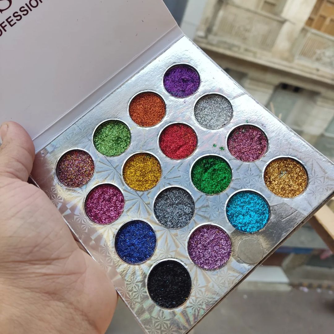 16 Color Glitter Makeup Palette