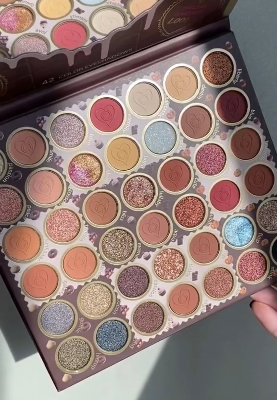 42 Colors Chocolate Matte & Shimmer Eyeshadow Palette