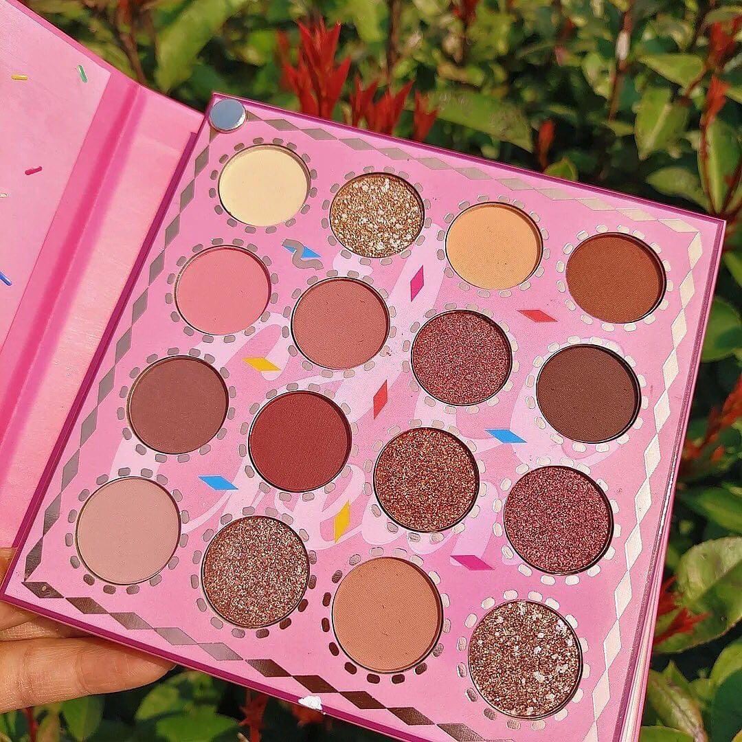 Hudamoji - Delicious Candy Makeup Palette