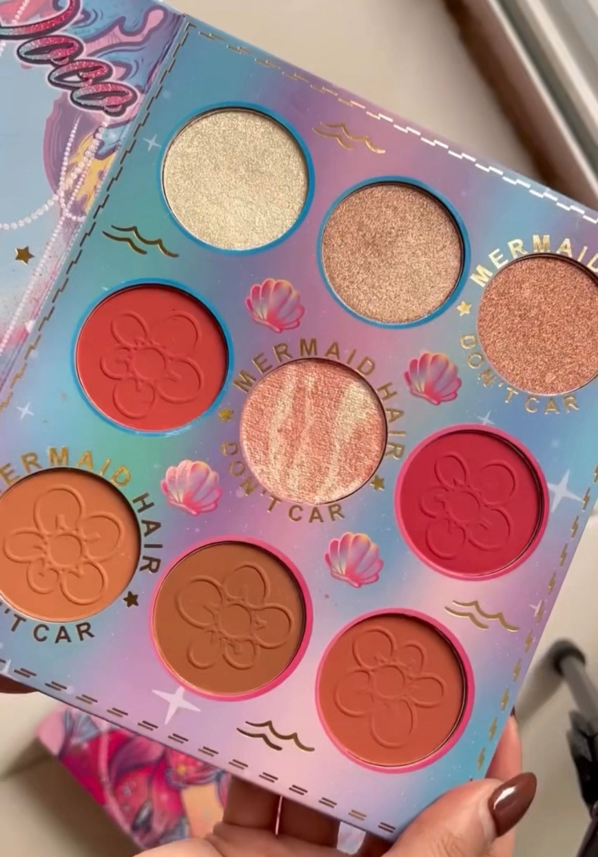 Kevin & Coco - 69 Color Mermaid Matte & Shimmer Eyeshadow Palette