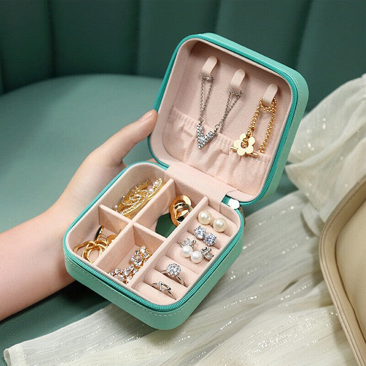 Portable Jewelry Storage Box Travel Jewelry Earring Organizer