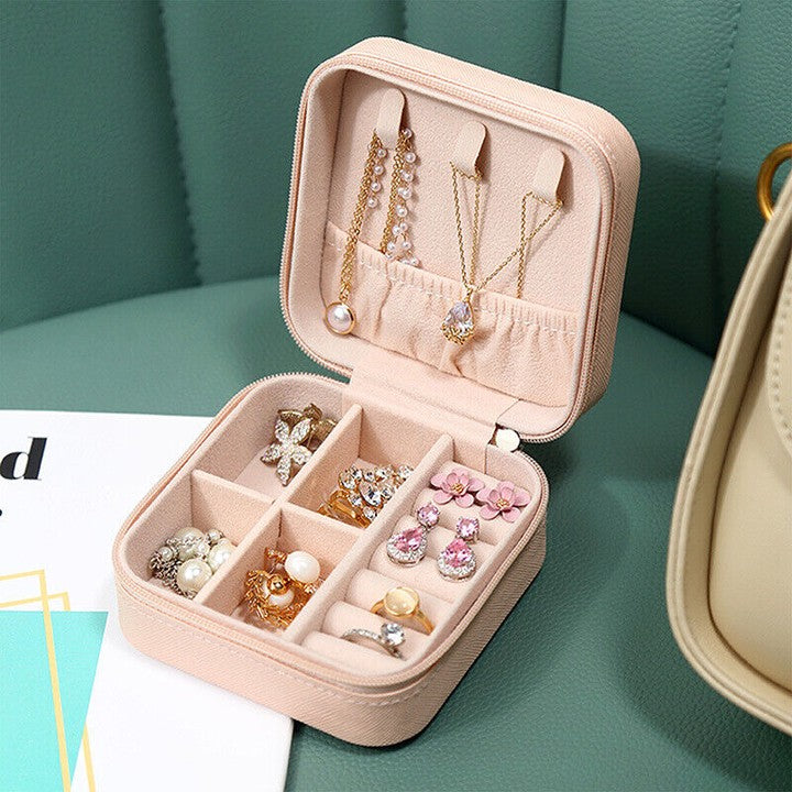 Portable Jewelry Storage Box Travel Jewelry Earring Organizer